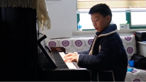 钢琴曲《天空之城》